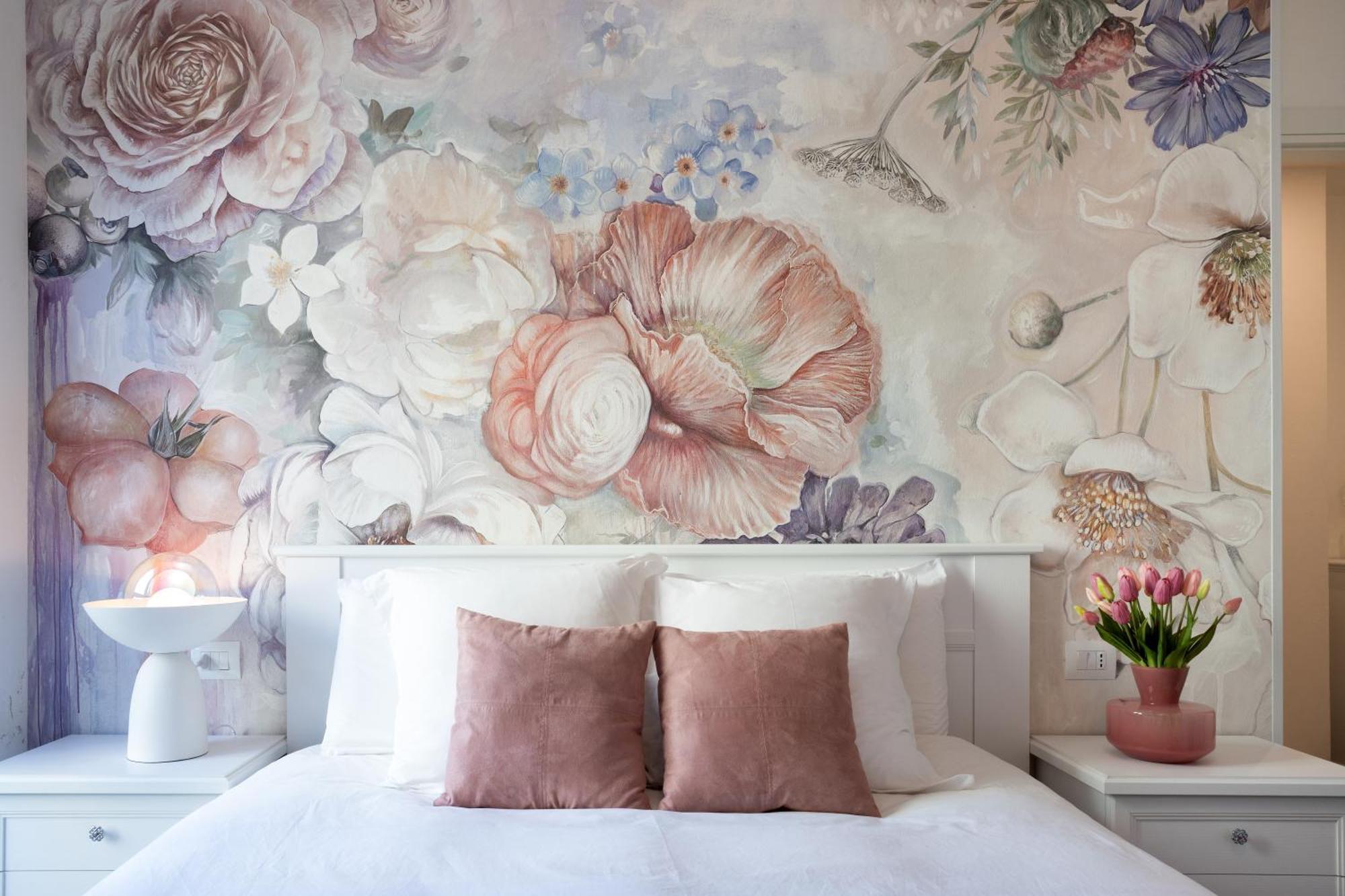 Lora Rose Suite ,Free Parking, Self Check In,2 Como Ngoại thất bức ảnh